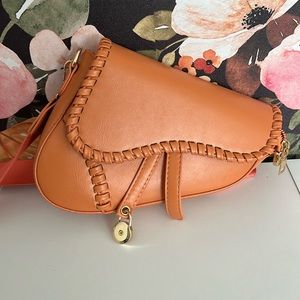 Small Saddle Bag